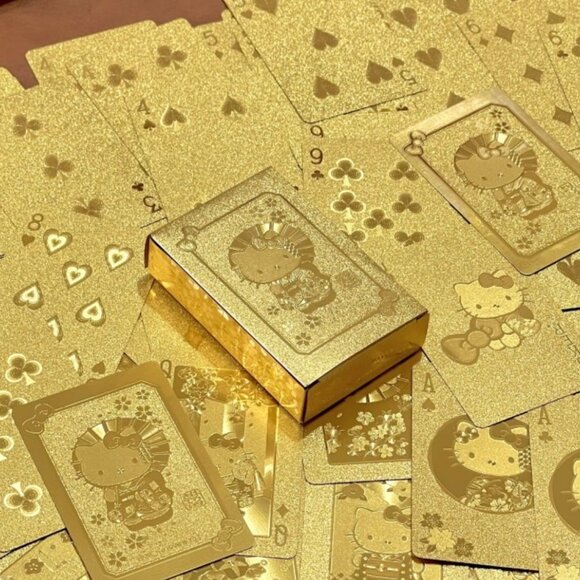 Sanrio Hello Kitty Gold Foil Playing Cards – Collectible Card Deck, New - Picture 4 of 10